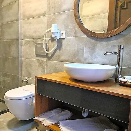 Hotel In Ephesus And Art Galery 3*