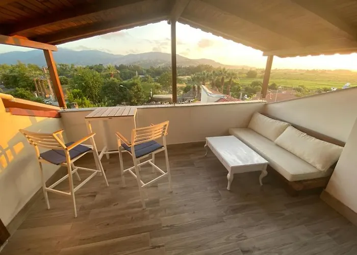 Otel In Ephesus And Art Galery *