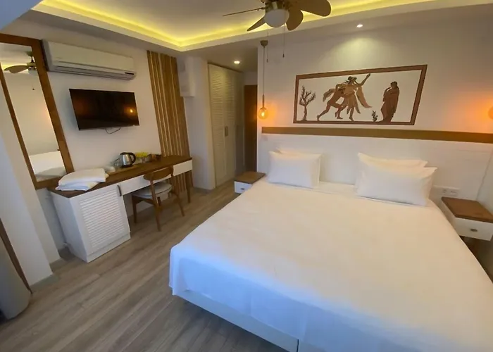 In Ephesus And Art Galery Otel