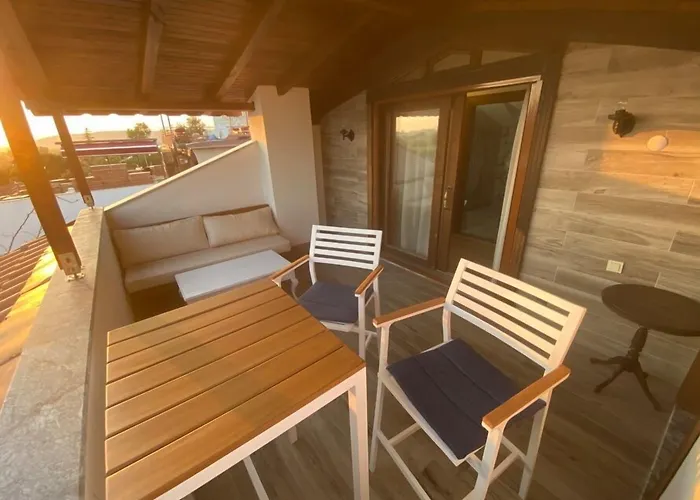 Otel In Ephesus And Art Galery *